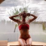 Hailey Bieber’s New Sexy Bikini (2 Photos) 14 Hailey Bieber Sexy Bikini 624x638 1