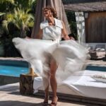 Halle Berry Sexy Legs And Panties Upskirt (5 Photos) 20 Halle Berry Upskirt TheFappening.Pro 5 624x763 1