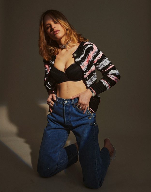 Halston Sage Sexy Prodigal Son TheFappening Pro 4 624x794 1