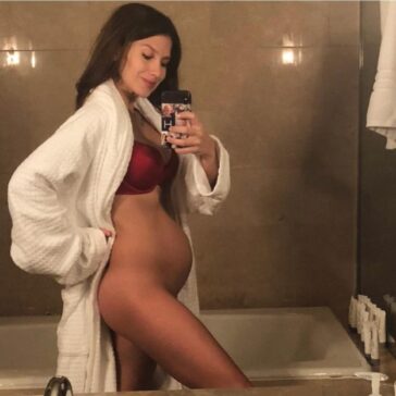 Hilaria Baldwin Nude Sexy The Fappening pro 11 624x624 1