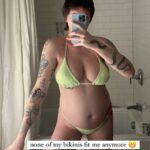Ireland Baldwin Looks Sexy In A Bikini During Pregnancy (5 Photos) 17 Ireland Baldwin Pregnant TheFappening.Pro 5 624x940 1