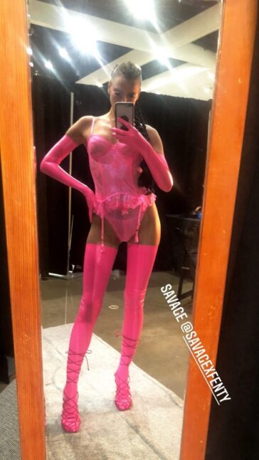 Irina Shayk Sexy At Savage X Fenty Show TheFappeningPro 6 624x1109 1