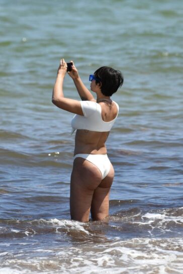 Jackie Cruz Sexy Bikini 2 624x936 1