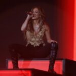 Jennifer Lopez Sexy At Global Citizen Live TheFappening.Pro 14 624x416 1