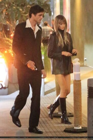 Kaia Gerber And Jacob Elordi At Halloween Party TheFappening.Pro 1 624x936 1