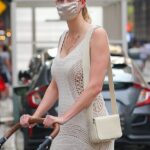 Karlie Kloss Braless TheFappening.Pro 18 624x936 1