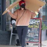 Kate Mara Sexy In Leggings (12 Photos) 20 Kate Mara In Leggings TheFappening.Pro 2 624x936 1