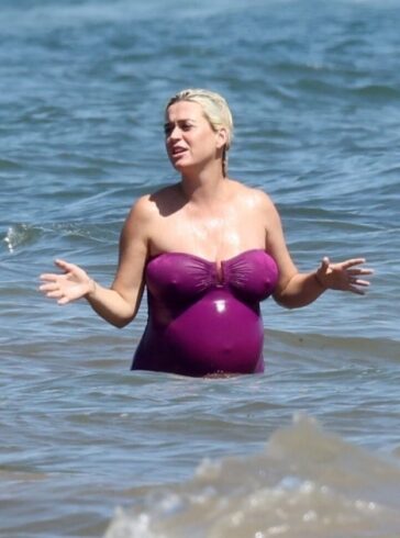 Katy Perry Sexy Pregnant (52 Photos) 19 Katy Perry In A Sexy Bikini On The Beach While Pregnant TheFappening Pro 12 624x840 1