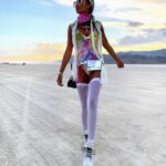 Kelly Gale Sexy Labor Day 2 624x708 1