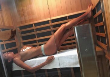 Kelly Gale Topless Nude 21 624x442 1