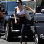 Kendall Jenner On A Walk In Tight Leggings (30 Photos And Video) 20 Kendall Jenner Sexy In Leggings TheFappening.Pro 29 624x924 1
