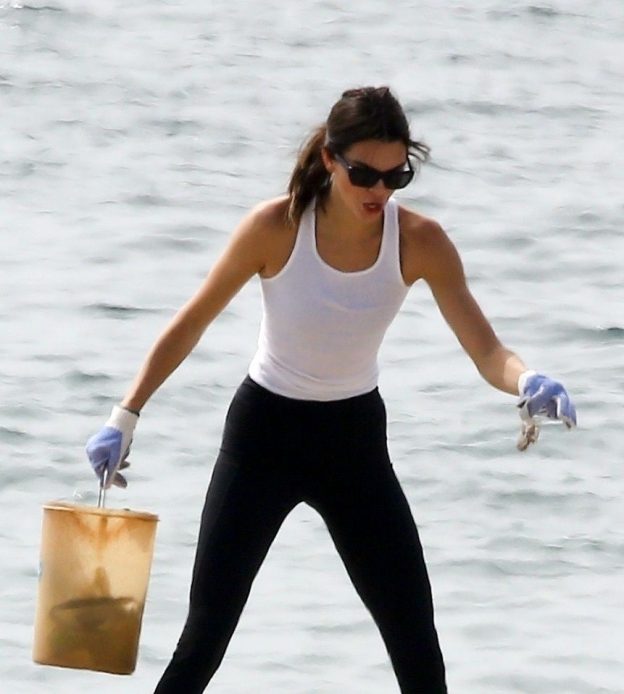 Kendall Jenner Sexy TheFappening.Pro 30 624x694 1