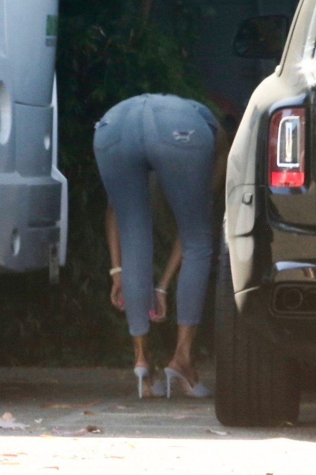Khloe Kardashian Sexy Ass TheFappening.Pro 2 624x936 1