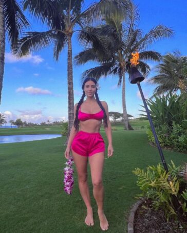 Kim Kardashian Sexy In Pink TheFappening.pro 624x780 1