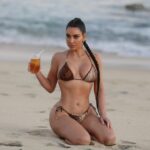 Kim Kardashian New Bikini Set (19 Photos) 18 Kim Kardashian Sexy New Set TheFappening.Pro 624x685 1