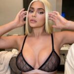 Kylie Jenner Sexy Blonde TheFappening Pro 1 624x692 1