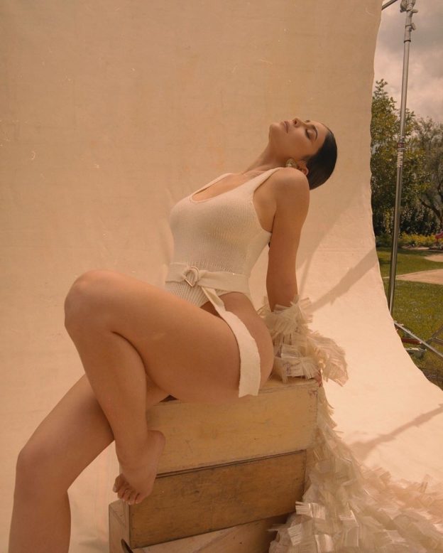 Kylie Jenner Sexy for KylieSkin Cosmetics (10 Photos and Videos) 4 Kylie Jenner Sexy Explicit KylieSkin 8 624x778 1