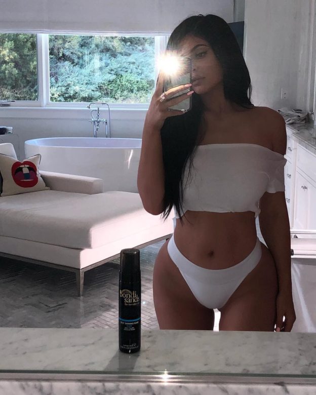 Kylie Jenner Sexy near Nude (34 Photos) 8 Kylie Jenner near Nude The Fappening Pro 1 624x780 1