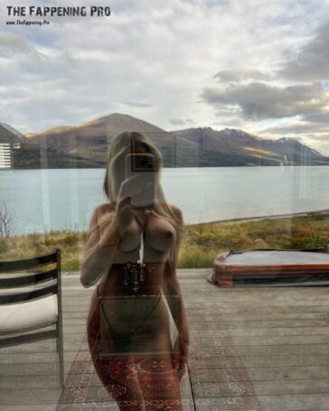 Laura Amy Nude Sexy TheFappening.Pro 13 624x780 1