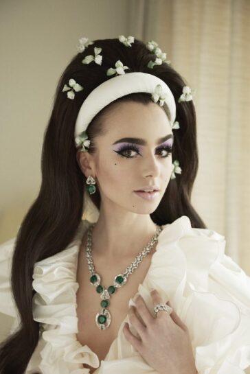 Lily Collins Fappening Sexy for Cartier (7 Photos) 17 Lily Collins Sexy Cartier Jewelry 1 624x935 1