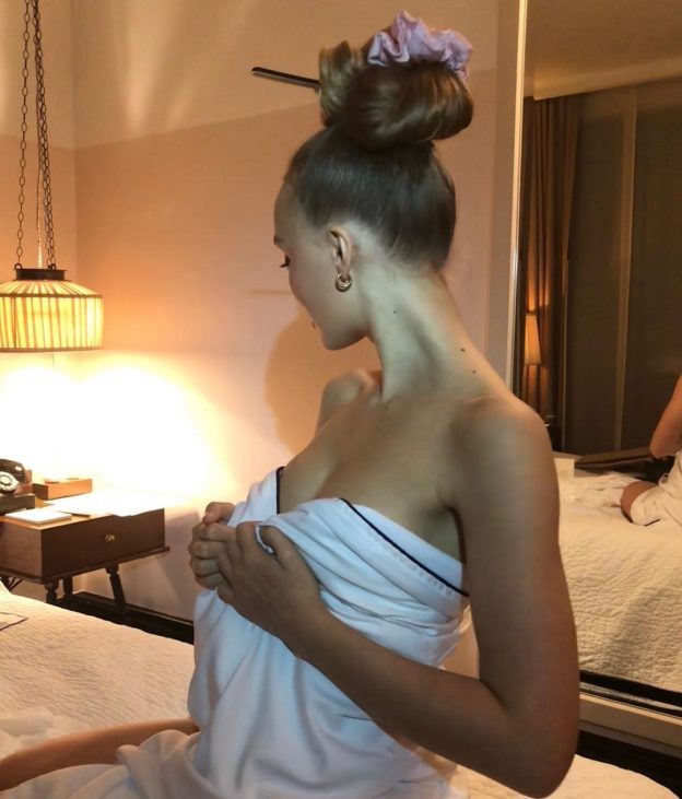 Lily-Rose Depp Sexy TheFappening (4 Photos) 10 Lily Rose Depp Sexy Tits 4 624x731 1