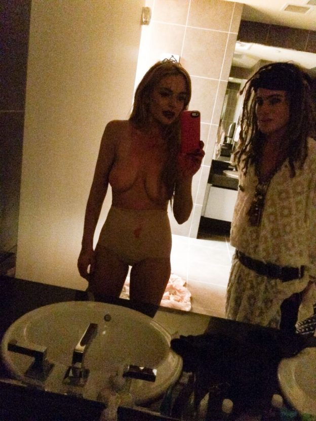 Lindsay Lohan Leaked Nude (9 Photos) 5 Lindsay Lohan Leaked Explicit Photos 2020 TheFappening Pro 9 624x832 1