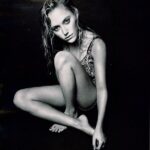 Maika Monroe Sexy TheFappening.Pro 3