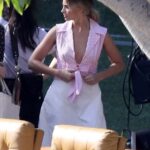 Margot Robbie Braless 1 624x936 1