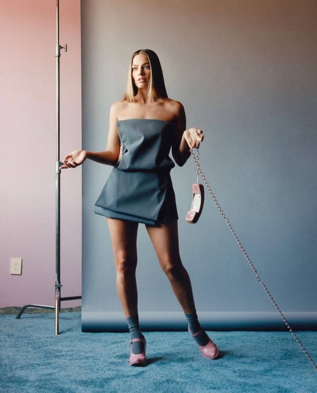 Margot Robbie Sexy TheFappening.Pro 3 624x774 1