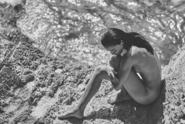 Mariacarla Boscono Topless Photos 8 Mariacarla Boscono Topless 4 624x416 1