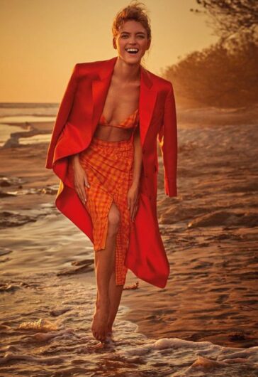 Martha Hunt Sexy iO 2019 624x909 1