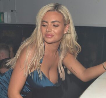 Megan Barton Tits 2 624x578 1