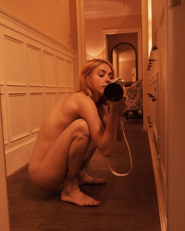 Miranda Makaroff Nude 7 624x780 1