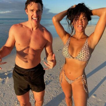 Nicole Scherzinger Sexy Bikini 2021 TheFappening.Pro 10 624x624 1