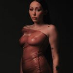 Noah Cyrus Braless With Orville Peck (7 Photos) 14 Noah Cyrus Braless TheFappening.Pro 1 624x780 1