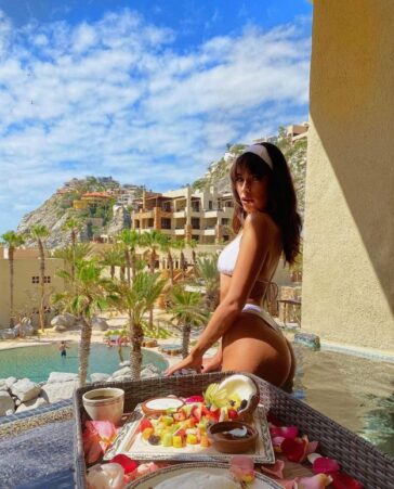 Olivia Culpo In White Bikini TheFappening.Pro 3 624x773 1