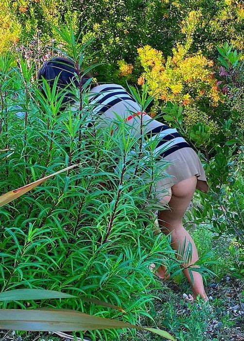 Olivia Culpo Ass Upskirt (3 Photos) 11 Olivia Culpo Naked Ass Upskirt