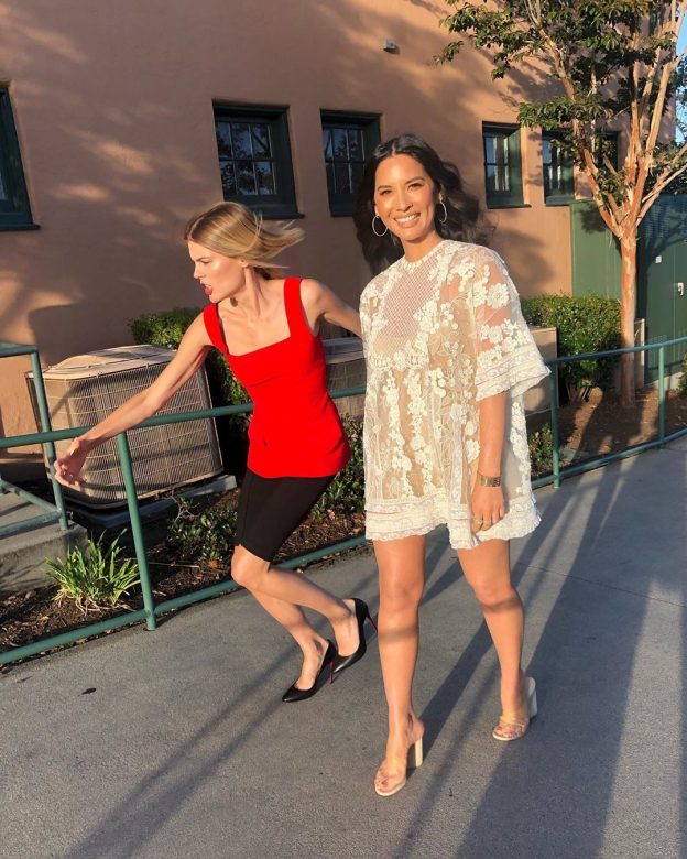 Olivia Munn Sexy in San Diego TheFappening.Pro 2 624x780 1