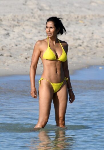 Padma Lakshmi Sexy Bikini 61 624x897 1