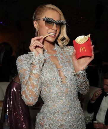 Paris Hilton Showed Panties In A See Through Dress At Wedding TheFappening.Pro 1 624x745 1