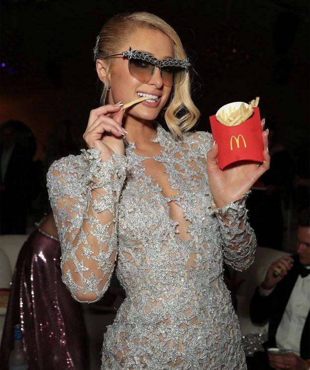 Paris Hilton Showed Panties In A See Through Dress At Wedding TheFappening.Pro 1 624x745 1