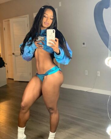 Qimmah Russo New Sexy Selfie (31 Photos + Videos) 12 Qimmah Russo Sexy The Fappening Pro 16 624x779 1