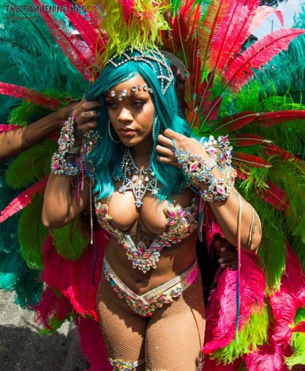 Rihanna Sexy In Carnival Look (30 Photos) 9 Rihanna Hot TheFappening.Pro 19 624x759 1