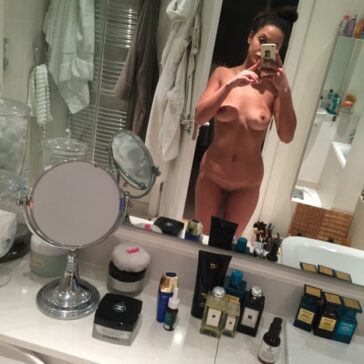 Roxie Nafousi Nude TheFappening 29 624x624 1