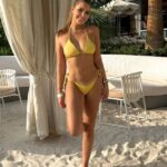 Sarah Harris Sexy Hallwoeen TheFappening.Pro 3 624x803 1