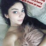 Sarah Hyland Nude The Fappening pro 624x1110 1