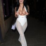 Sarah Longbottom Topless 7 624x935 1