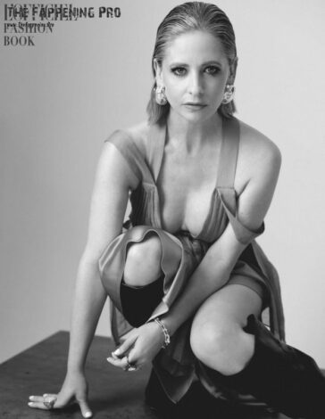 Sarah Michelle Gellar Sexy TheFappening.Pro 8 624x806 1