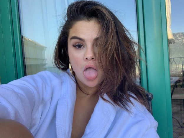 Selena Gomez Got A New Tattoo TheFappening.Pro 2 624x468 1