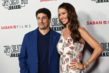 Shannon Elizabeth Sexy at Jay & Silent Bob Reboot Premiere 29 Shannon Elizabeth Sexy LA TheFappening.Pro 9 624x416 1